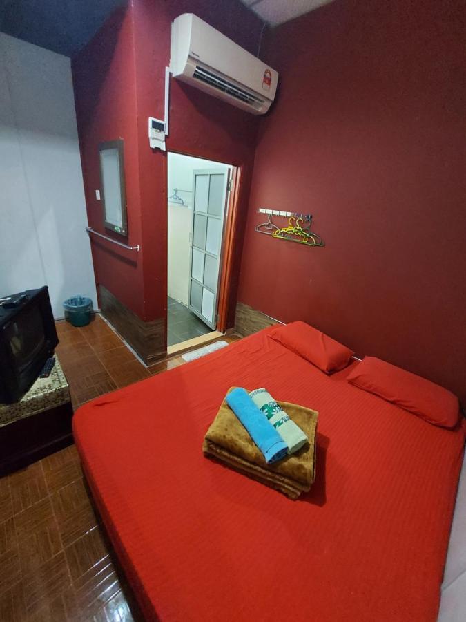 Nabil Nabila Motel Kuah Luaran gambar